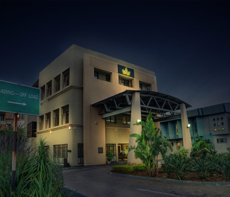 From Airport to Ave Maria: Seamless Stays with Our Pick and Drop Service!